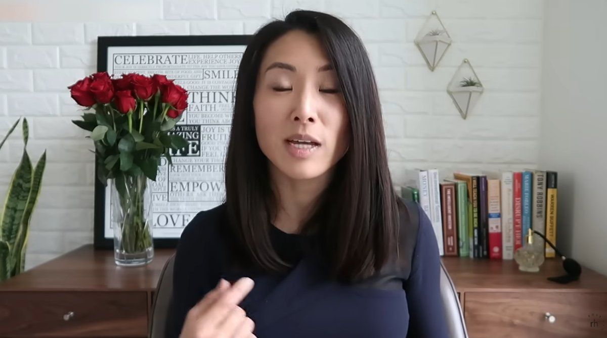ภาพจากคลิป Best Books for Beginner Investors (5 MUST-READS) ของช่อง Rose Han